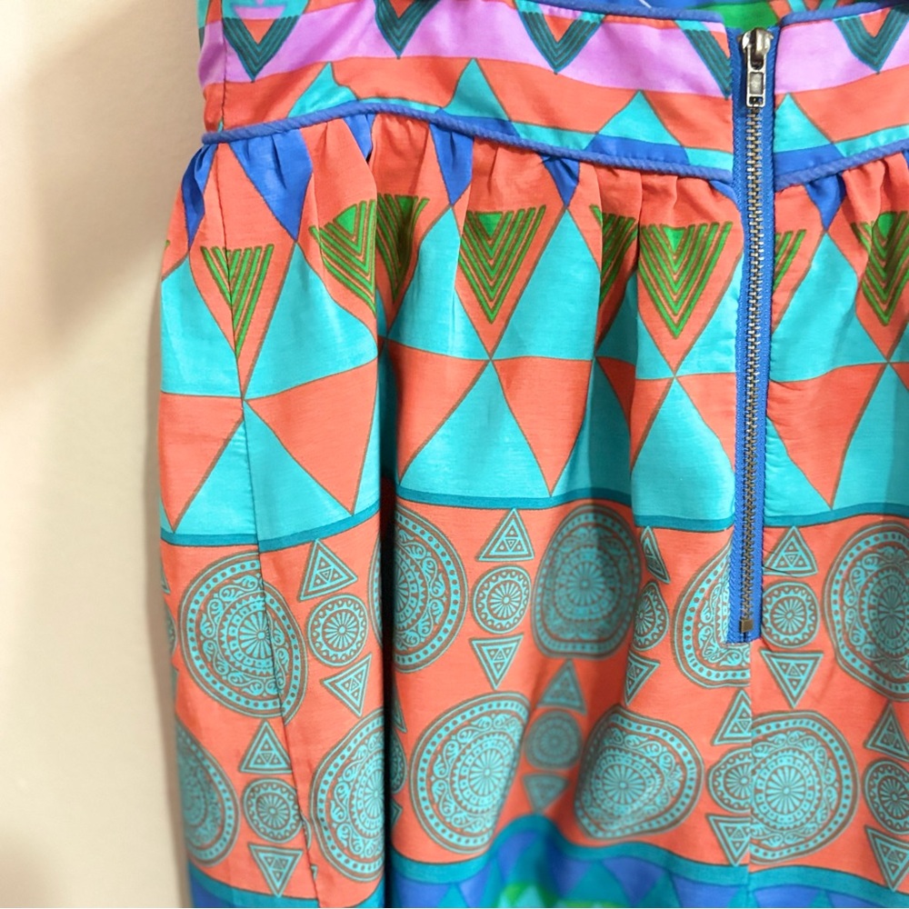 Multicolor Geometric Backless Dress ☀️ - Picture 8 of 14